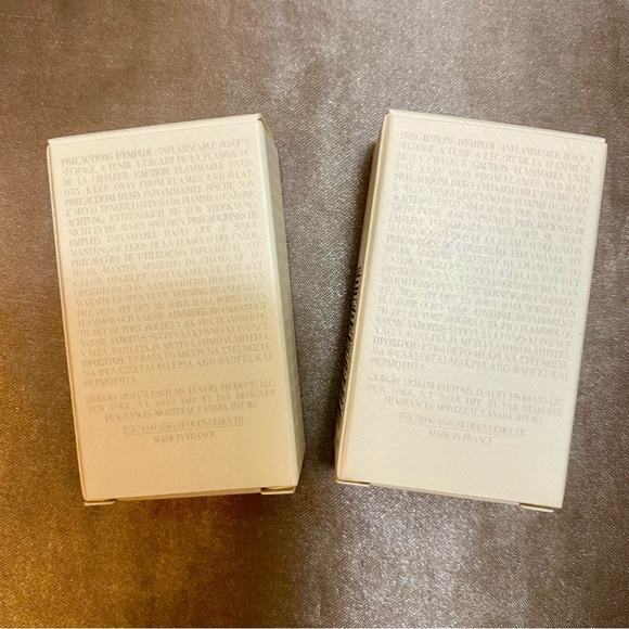 Because It's You Emporio Armani Eau De Parfum Perfume Mini Bottle New in Box - Picture 2 of 2